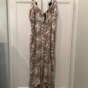 ASTR the label beige floral embroider dress